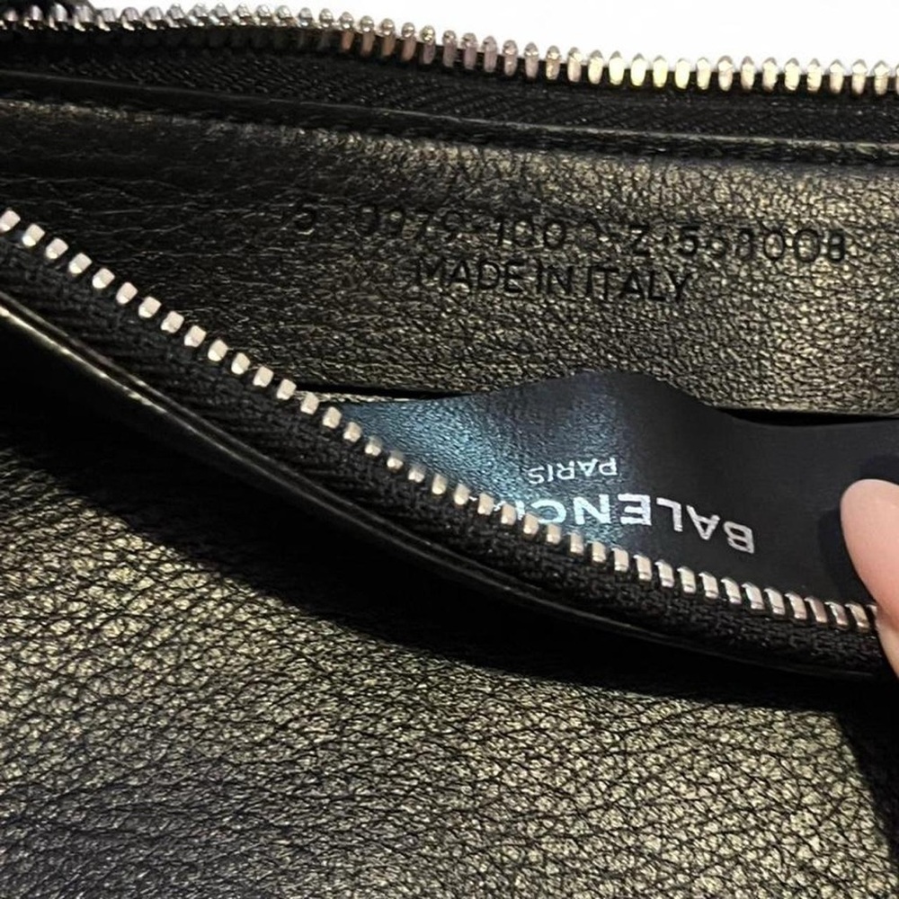 Balenciaga Black Leather Zip Pouch - Picture 3 of 4